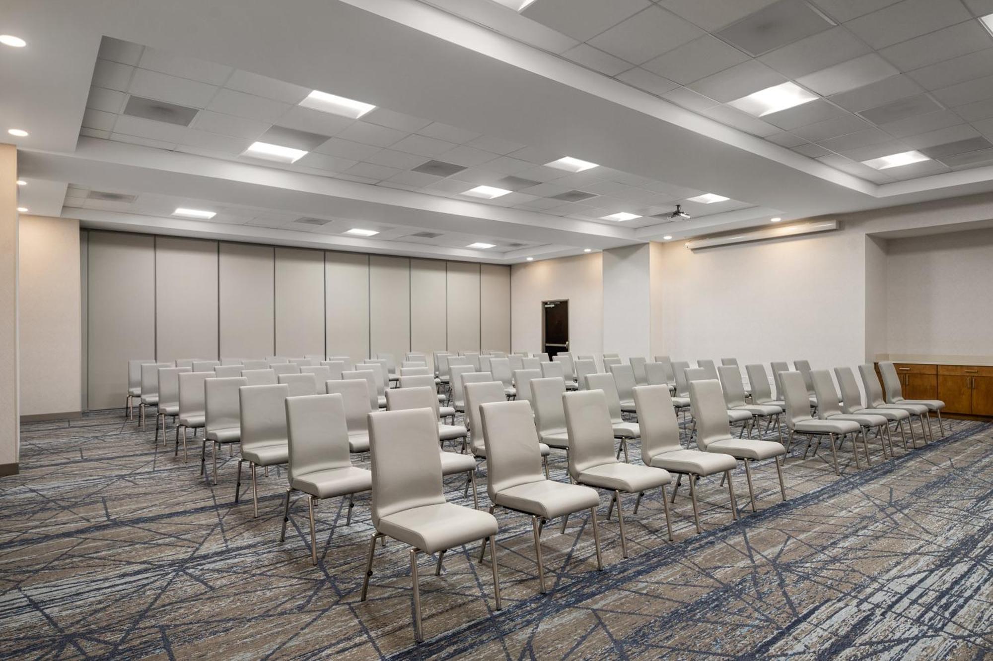 Holiday Inn Express Richmond By Ihg Εξωτερικό φωτογραφία