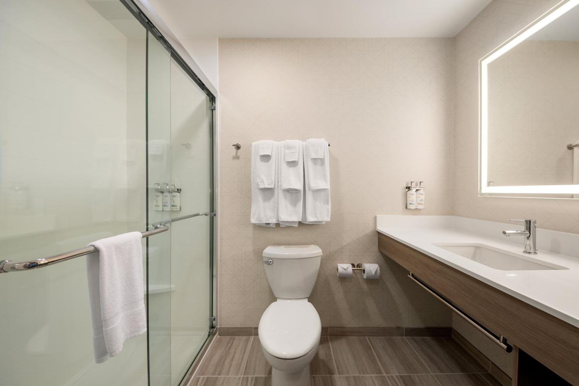 Holiday Inn Express Richmond By Ihg Εξωτερικό φωτογραφία