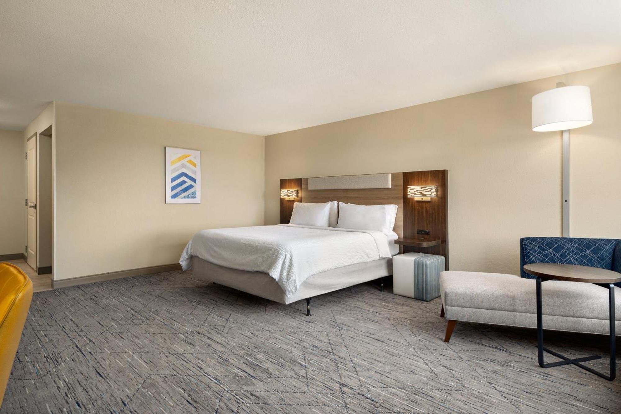 Holiday Inn Express Richmond By Ihg Εξωτερικό φωτογραφία